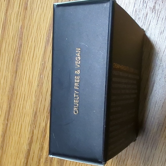 Laritzy Cream Highlighter - Picture 6 of 8